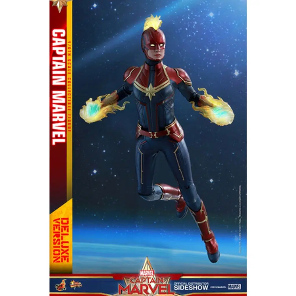 Captain Marvel Version Deluxe 1:6 Figürü