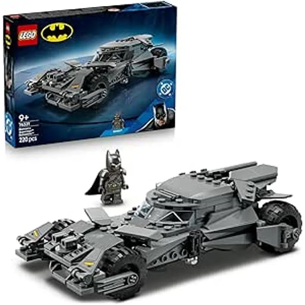 LEGO 76331 DC Batman Batman ve Superman Batmobile 